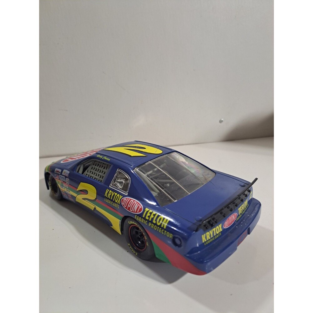Racing Champions 1:18 Die Cast Dupont Chevrolet #2 Ricky Craven NASCAR Stock Car - Picture 3 of 13